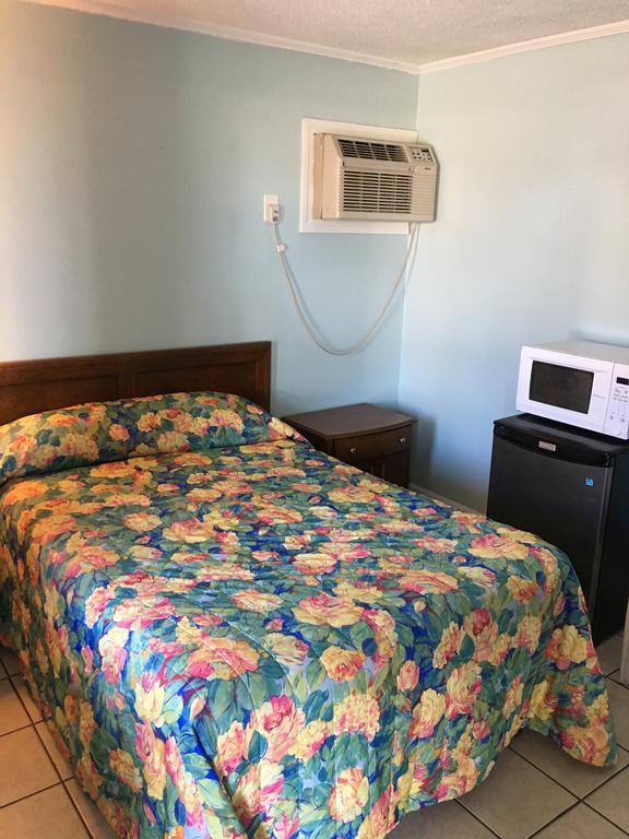 شاطئ ميرتل Calypso Motor Inn المظهر الخارجي الصورة
