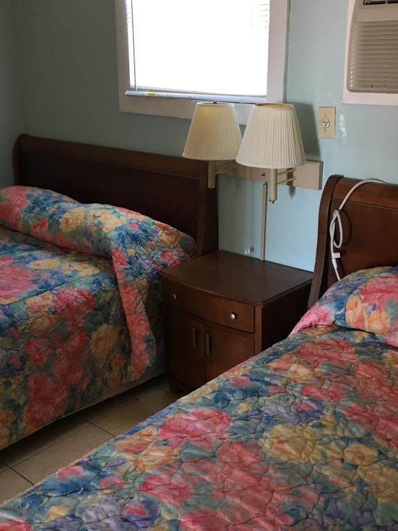 شاطئ ميرتل Calypso Motor Inn المظهر الخارجي الصورة