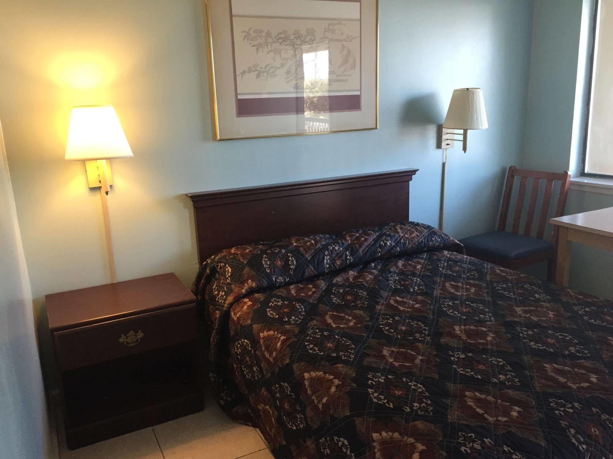 شاطئ ميرتل Calypso Motor Inn المظهر الخارجي الصورة