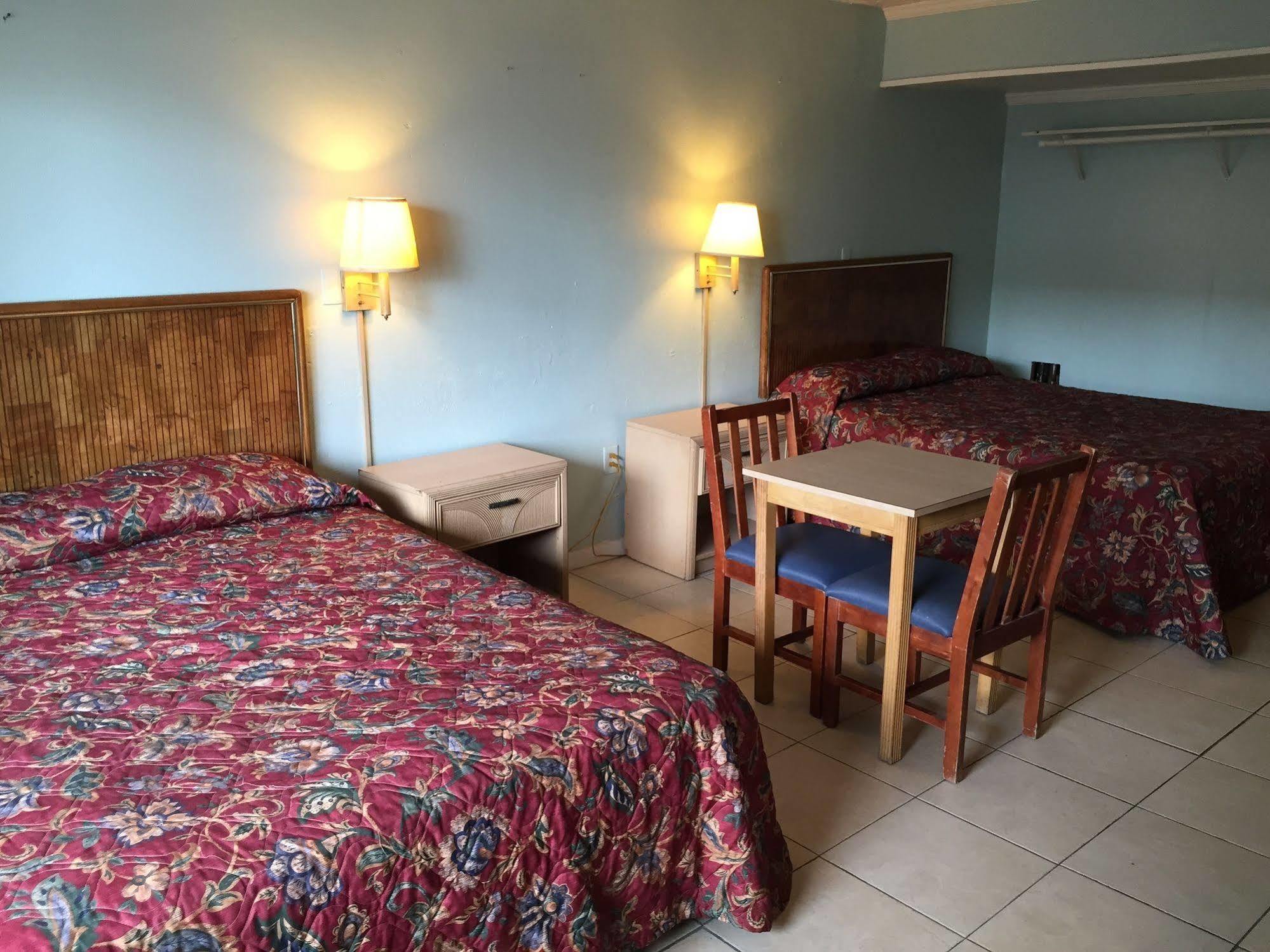 شاطئ ميرتل Calypso Motor Inn المظهر الخارجي الصورة