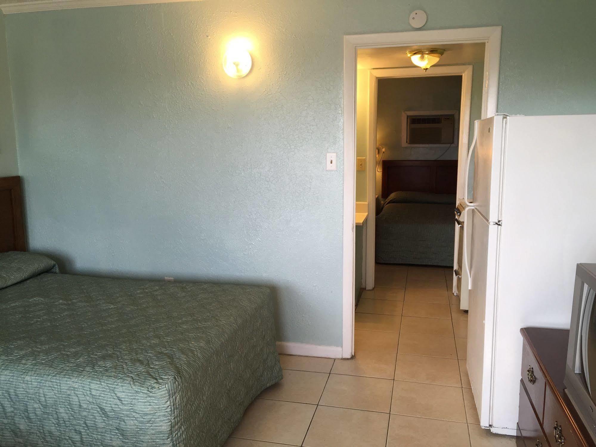 شاطئ ميرتل Calypso Motor Inn المظهر الخارجي الصورة