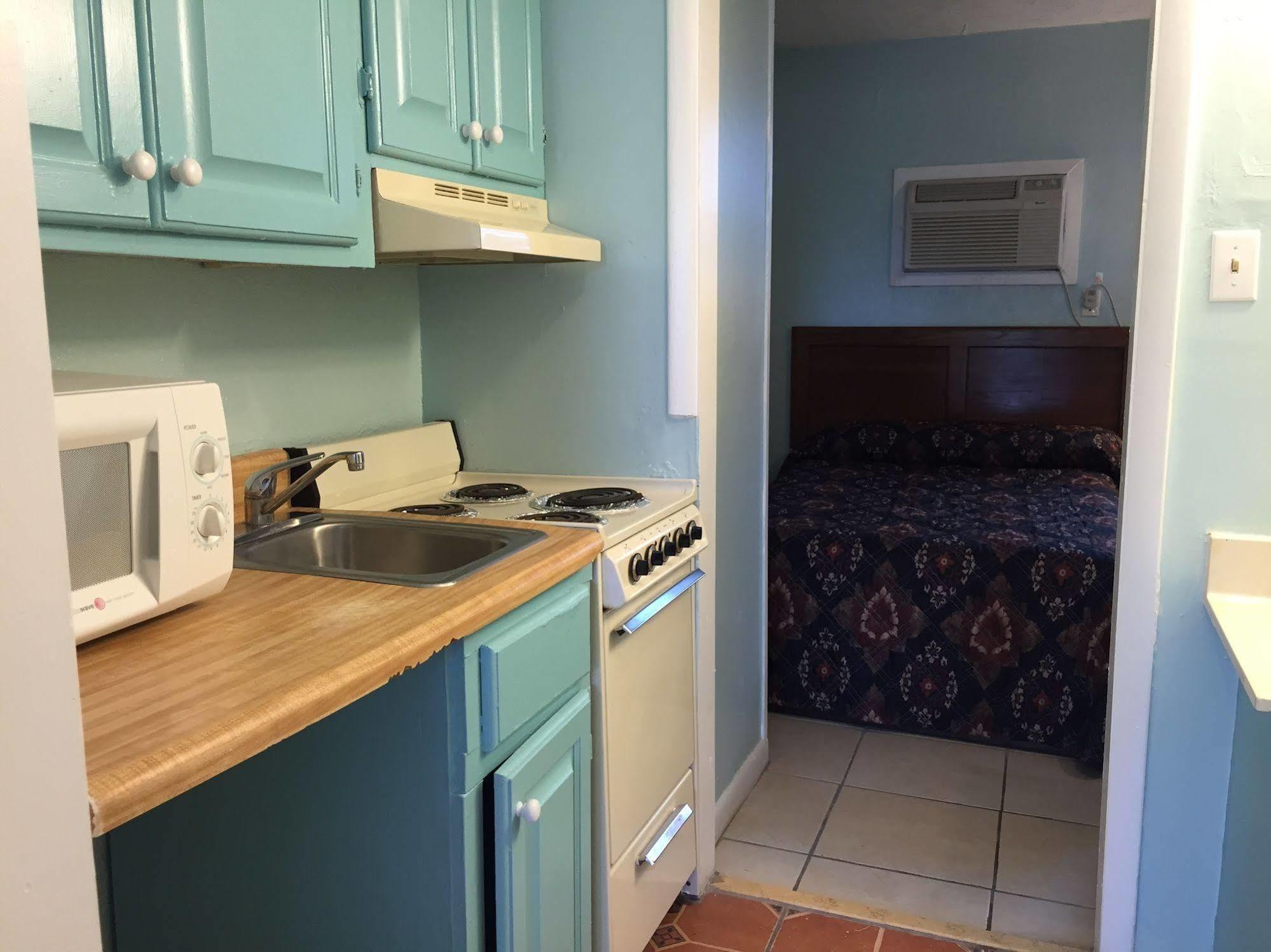 شاطئ ميرتل Calypso Motor Inn المظهر الخارجي الصورة